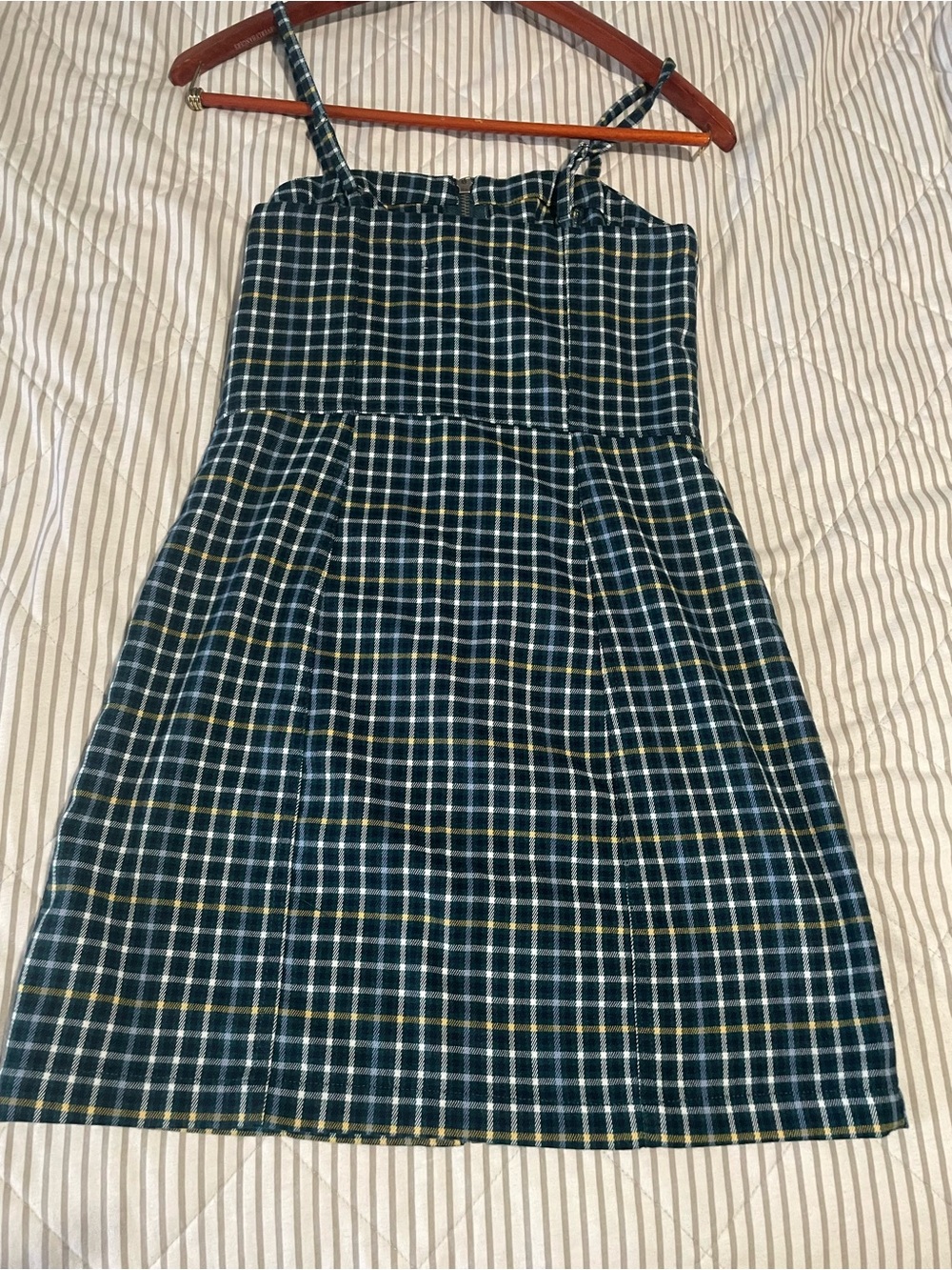 Aeropostale Green Plaid Zip-Front Mini Dress - Picture 2 of 3